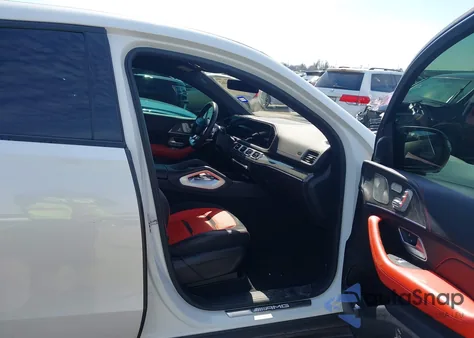 2022 Mercedes-Benz Amg Gle 53 Coupe 4Matic z USA, uszkodzony, nr VIN 4JGFD6BB1NA754456